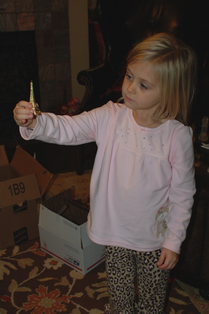 2012/12(Dec)/08(Christmas Morning at Josh & Heather's)/800x600_2012-12-25 20 Christmas Morning J&H.jpg